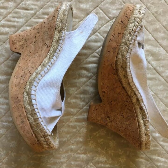 Nine West Wedges - Picture 2 of 8